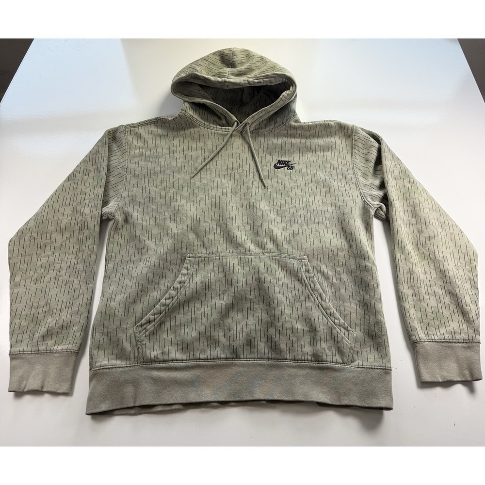 Nike SB Hoodie Mens M Camo Green Rain Stripe Pullover Skateboard streetwear logo